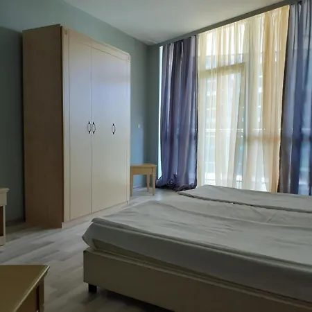 Apartmán двустаен в Primorsko