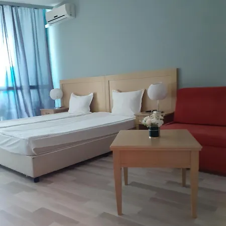 двустаен в Apartment Primorsko