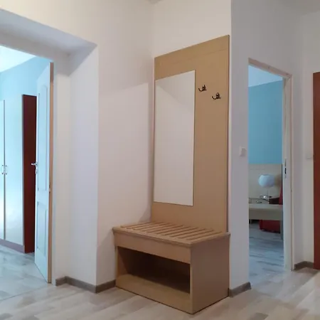 двустаен в * Πριμόρσκο