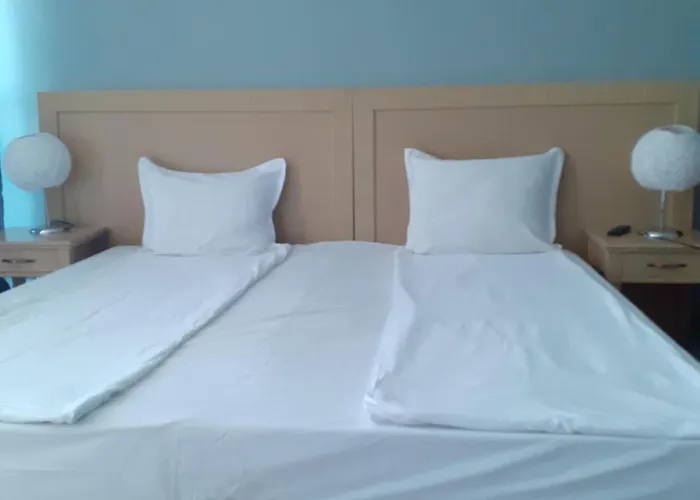 двустаен в *